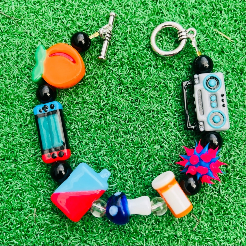 (The Perfect Bracelet) Custom Bracelet 7.75 Hoop & Clasp Kandi Bling Charm